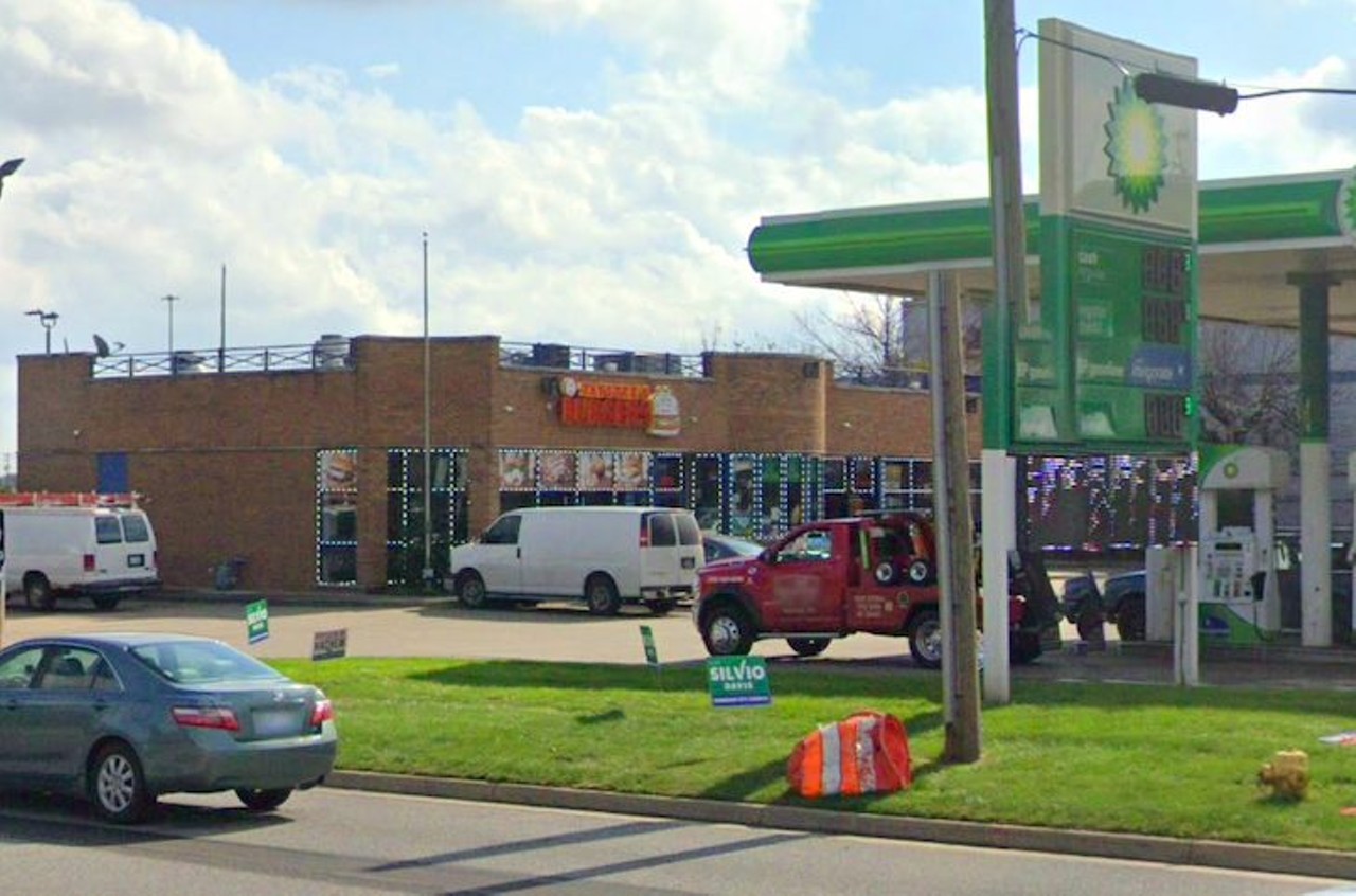 Gas station food is often surprisingly good. - Happy_Pause726
Photo via Google Maps