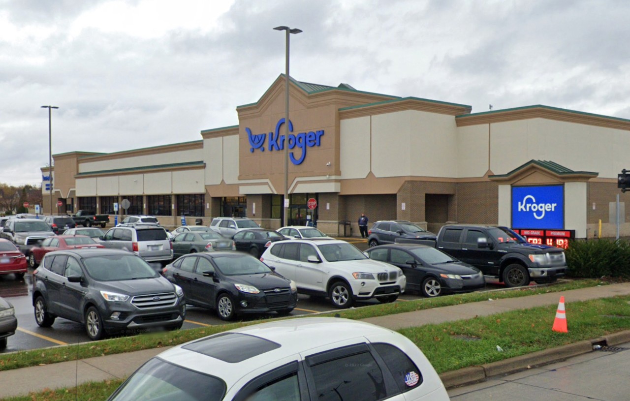 5. Lincoln Park Kroger
2060 Dix Hwy., Lincoln Park
When it comes to grocery shopping in Downriver, this is the go to. Most of the other Krogers in the area were so bad we didn’t even mention them, but this one is actually pretty nice. There’s some issues with staff and cleanliness at times, according to Google reviews, but it got a more modern, spacious look a few years back that’s made things better. It usually has everything you need and it’s definitely the best choice in the area.