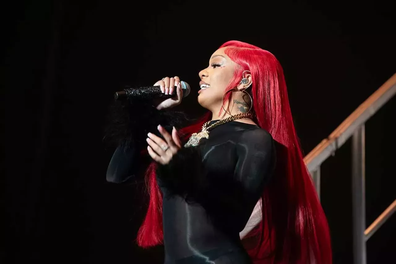 Image: The Big Show warmed up Little Caesars Arena with hip-hop