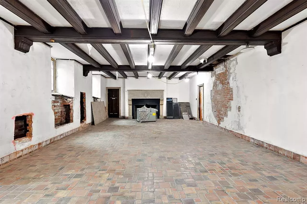Image: The Bishop Mansion in Detroit is for sale for nearly $9 million [PHOTOS]