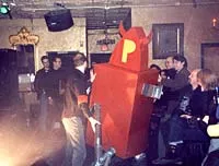 The Devil's Robot at the Hamtramck Blowout, March 2001 - Photo / Jennifer Jeffery, Popfolio