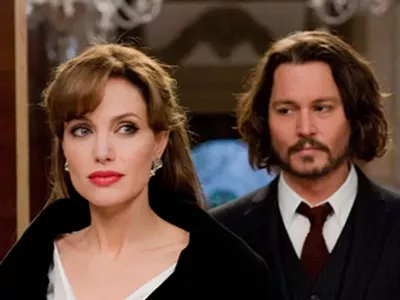 Jolie and Depp in The Tourist.