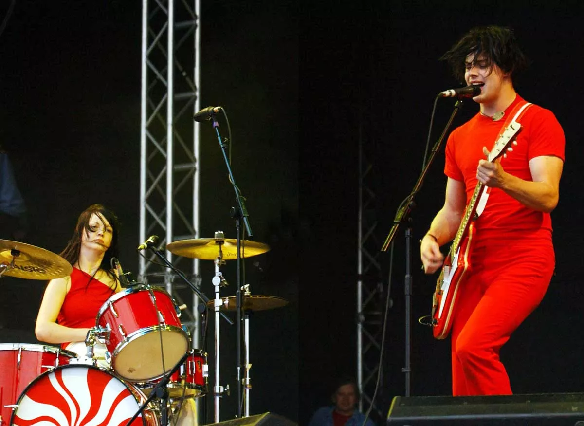 Image: The White Stripes performing in 2002.