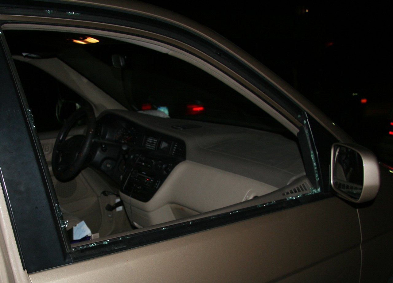 Leaving valuables in your parked car.C’mon, you’re smarter than that!