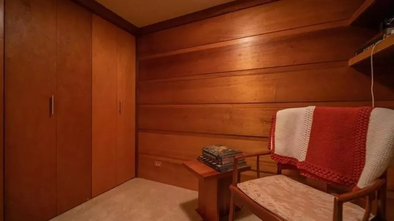 Image: There's a Frank Lloyd Wright house for sale just over Michigan's border &#151;&nbsp;let's take a tour