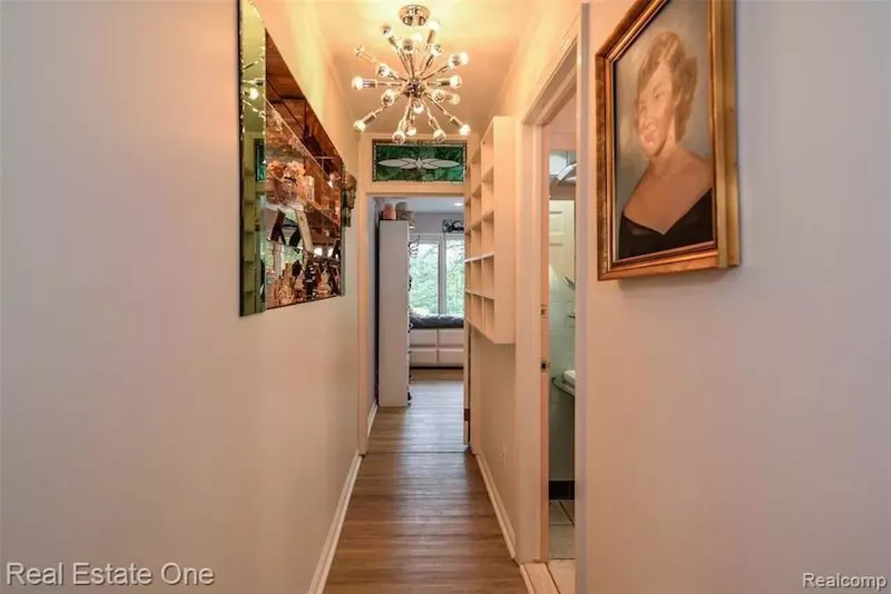Image: This $1.6 million eclectic Milford mansion has koi ponds, pergolas, and apple trees &#151;&nbsp;let's take a tour