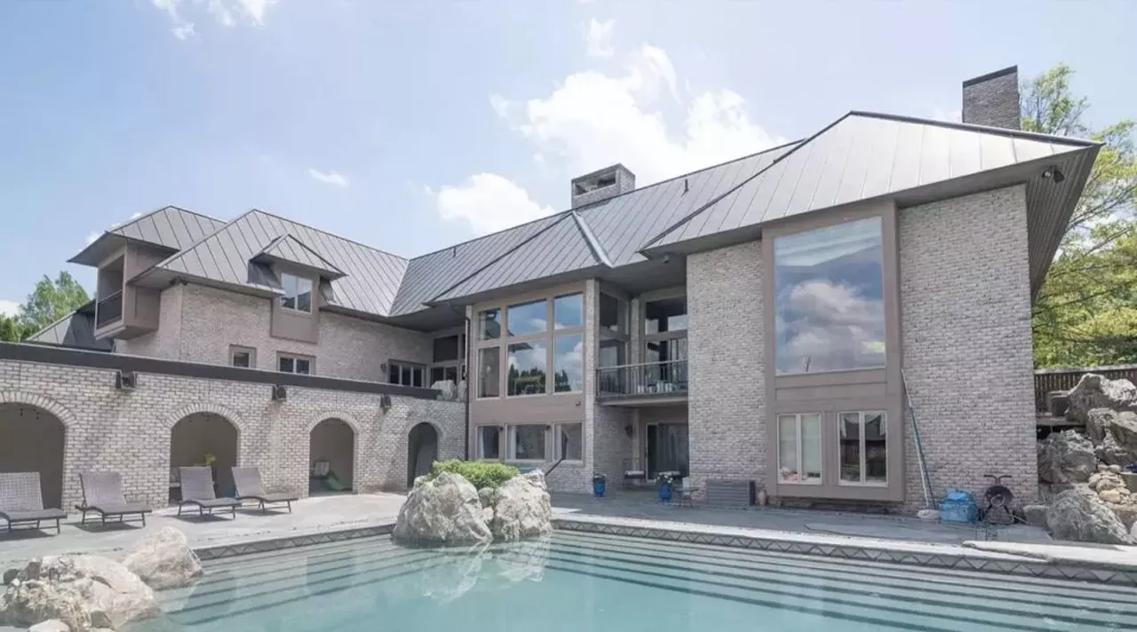 Image: This $1.79 million Ann Arbor mansion has a lagoon fit for a tiger king or queen &#151; let's take a look