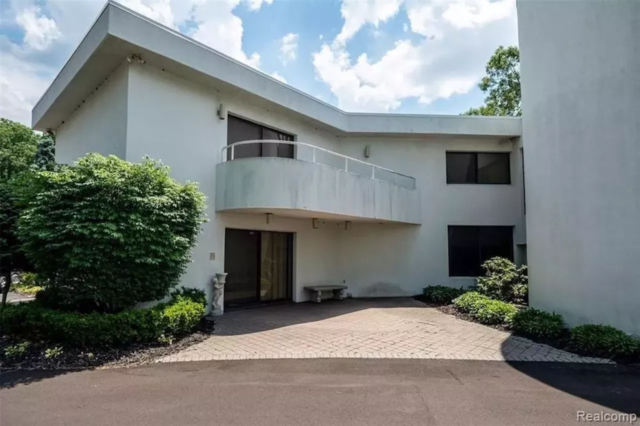 Image: This $2.25 million metro Detroit house is beige AF