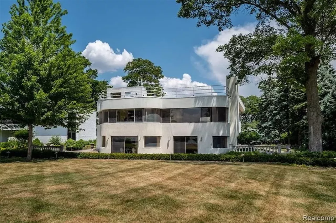 Image: This $2.25 million metro Detroit house is beige AF