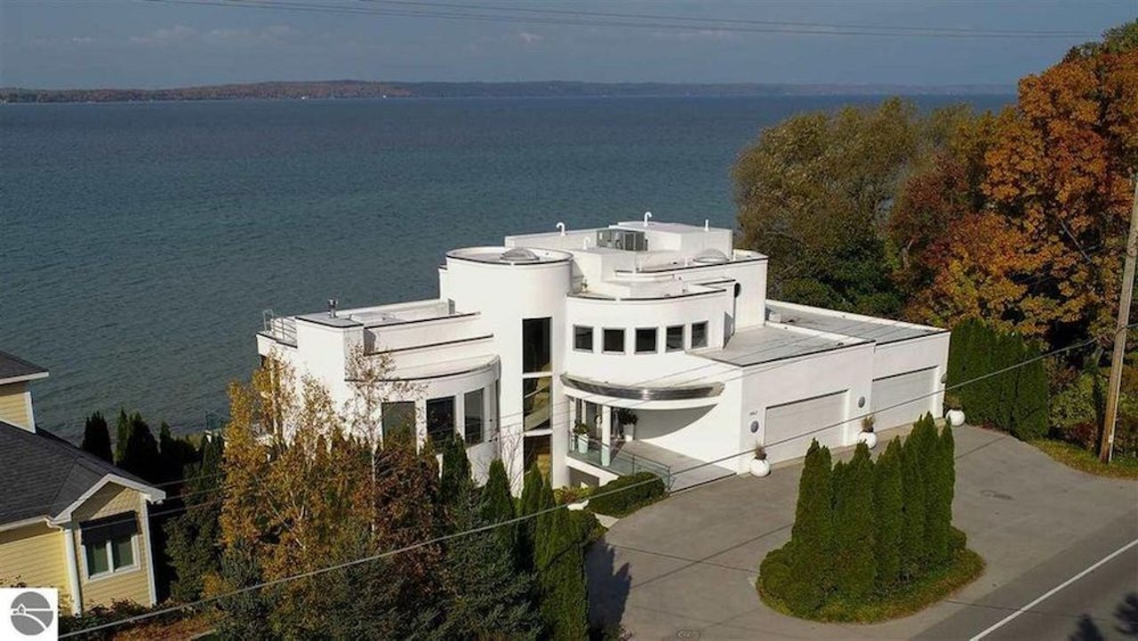 This $3.5 million waterfront home in Traverse City looks like a spaceship