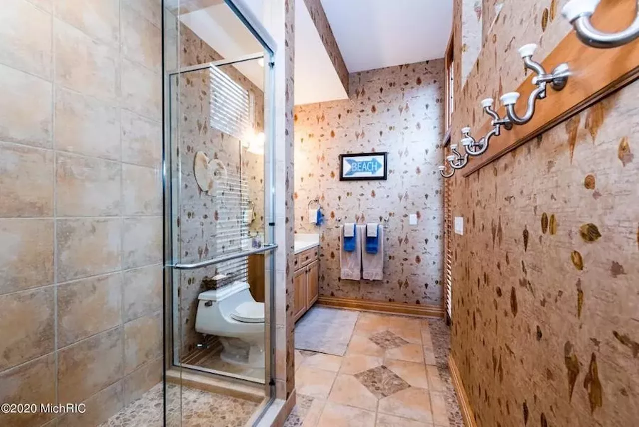 Image: This $6.9 million mansion in New Buffalo has cruise ship vibes &#151;&nbsp;and a lakefront pool