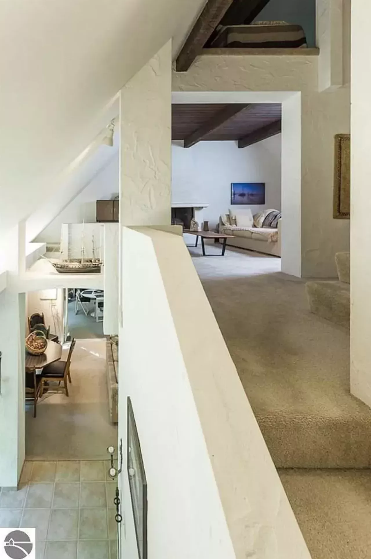 Image: This $750k Northern Michigan house is an architectural labyrinth &#151;&nbsp;let's take a tour