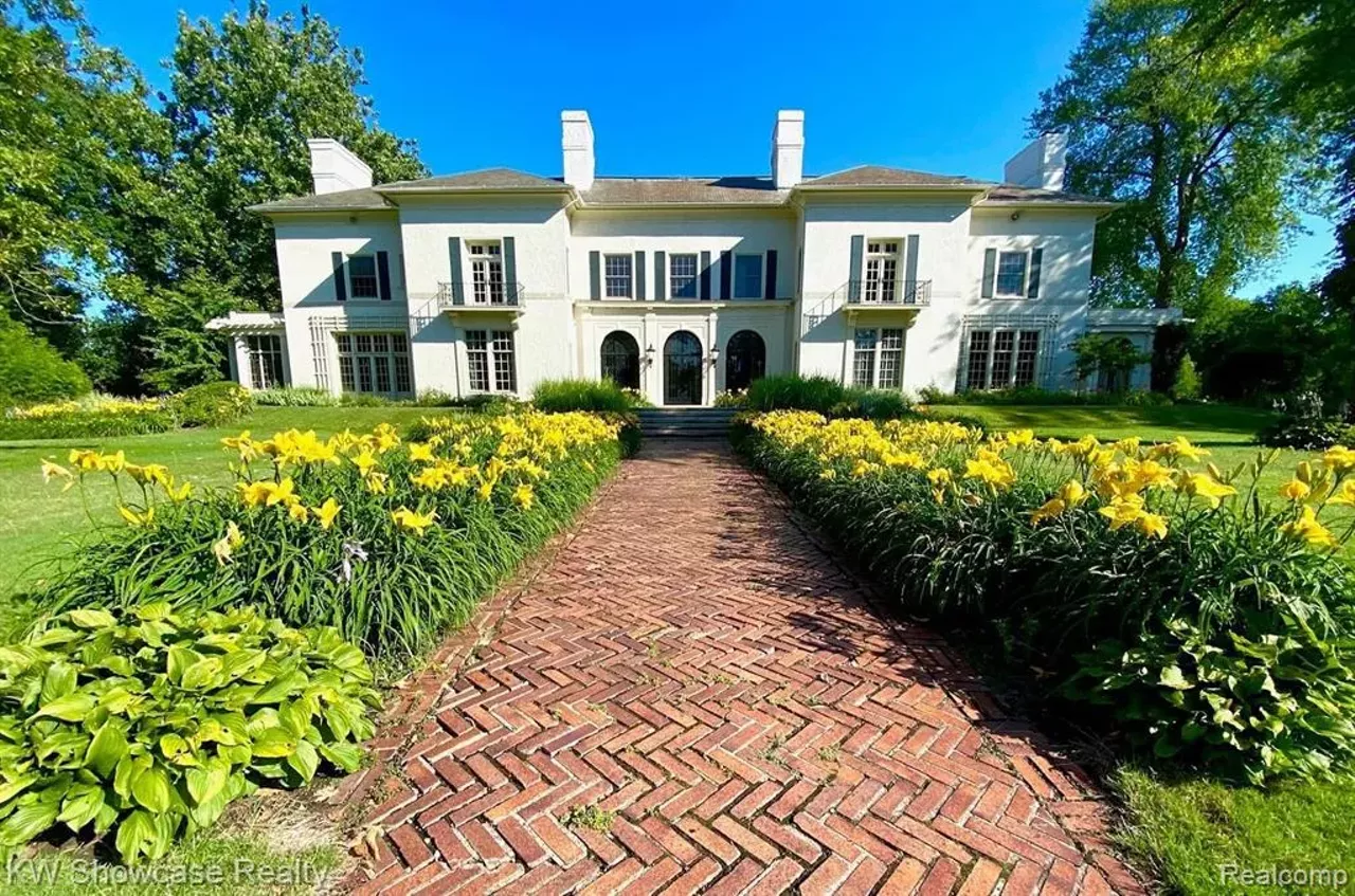 Image: This Detroit mansion has a massive bank vault hidden in it [PHOTOS]