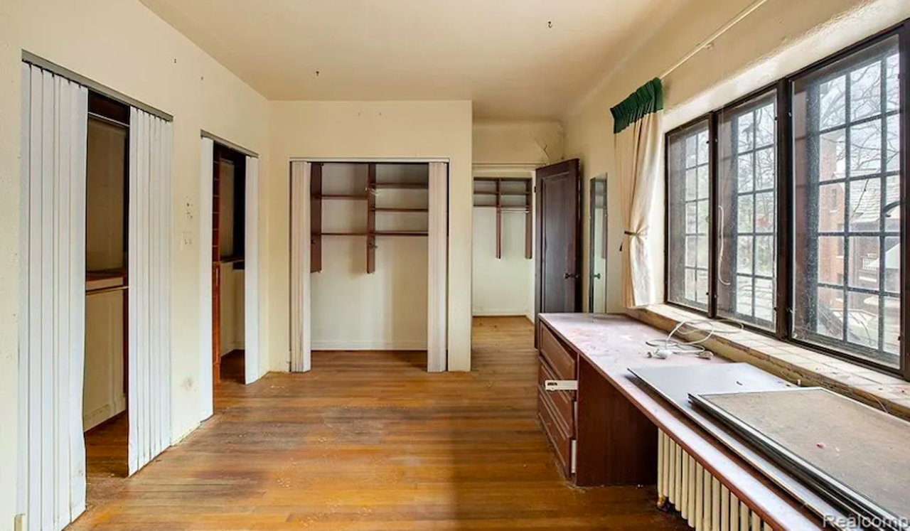 Image: This Detroit medieval mansion is listed at $496K — let's take a look [PHOTOS]