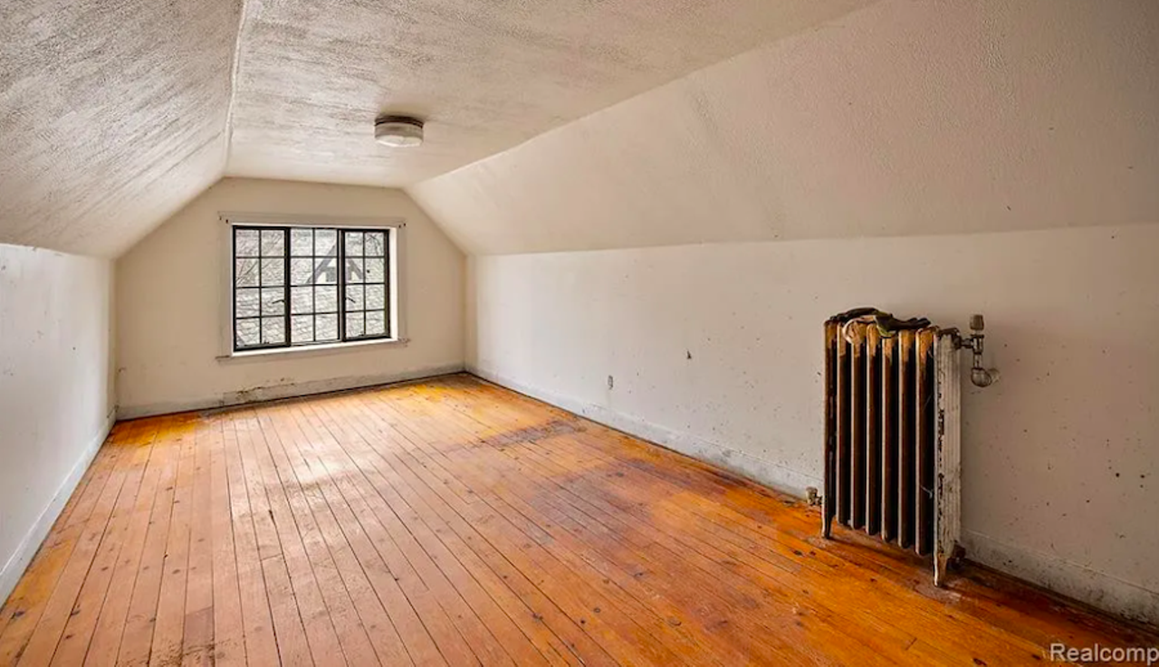Image: This Detroit medieval mansion is listed at $496K — let's take a look [PHOTOS]