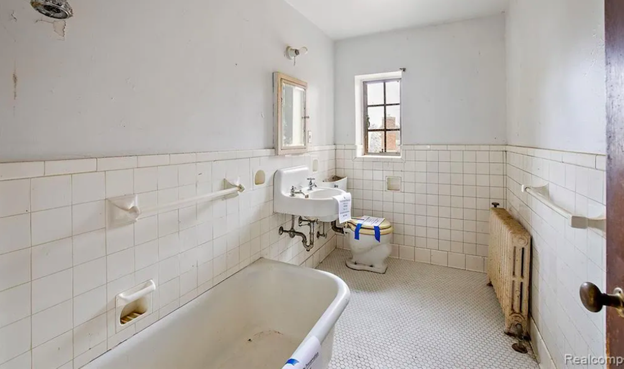 Image: This Detroit medieval mansion is listed at $496K — let's take a look [PHOTOS]
