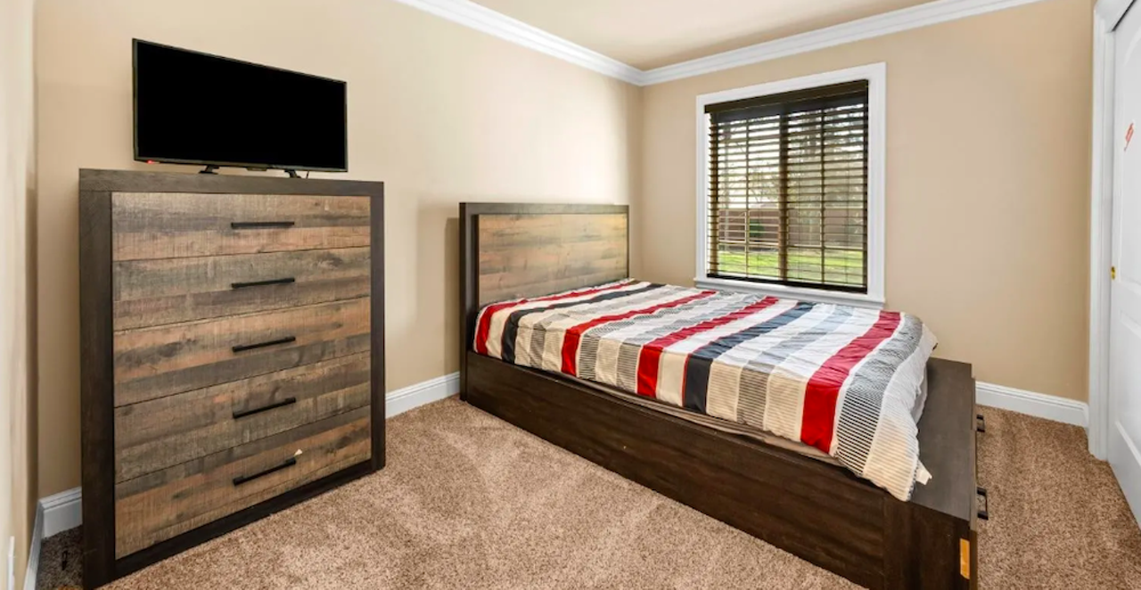 Image: This Detroit Pistons player is selling his Sacremento home complete with a full basketball court [PHOTOS]