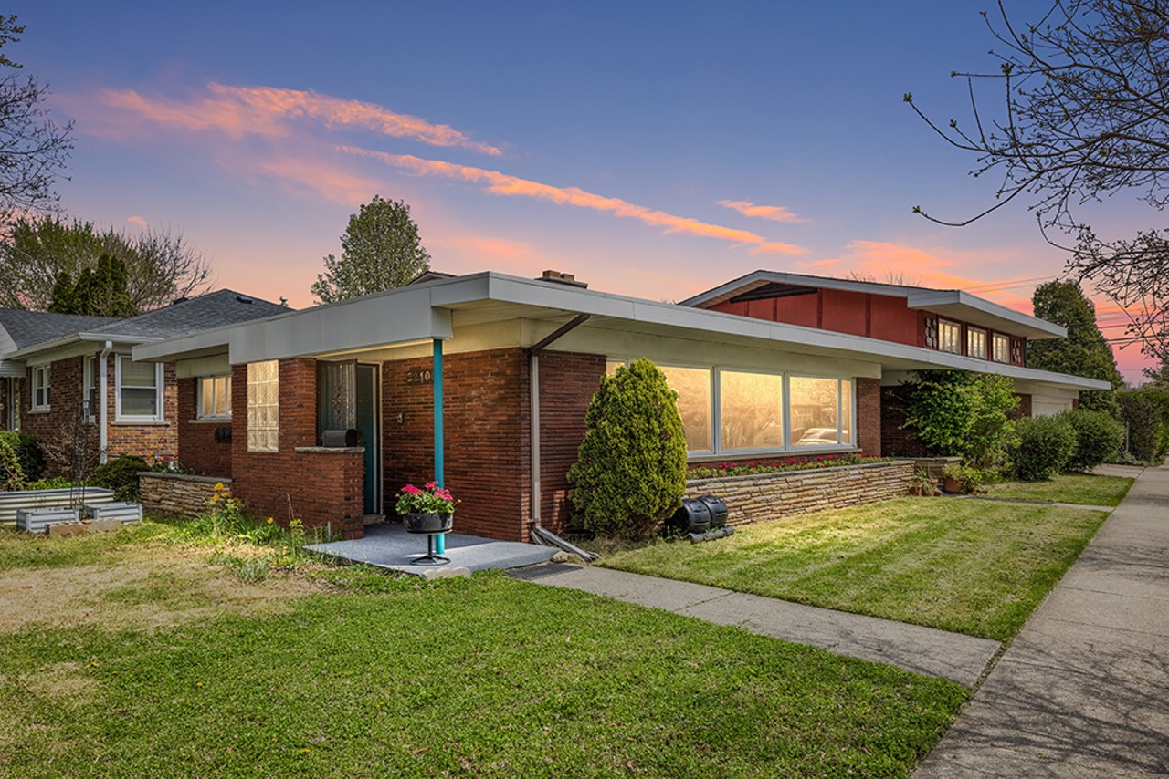 This Eastpointe Mid-century modern home is a time-capsule