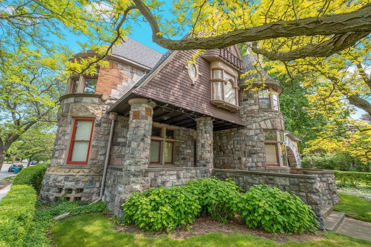 Image: This historic Michigan stone house is beautiful inside and out