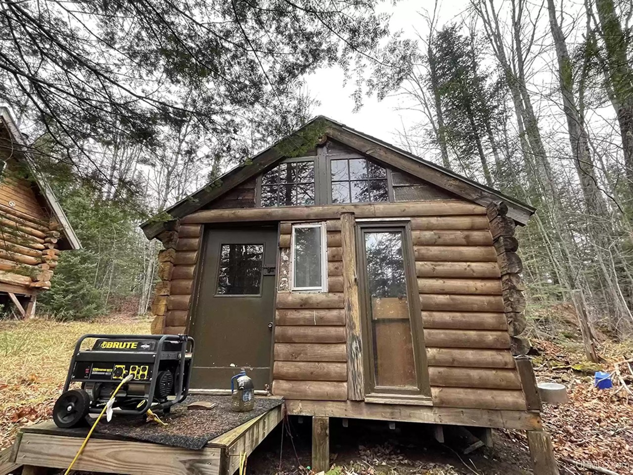 This little U.P. cabin comes with 20 acres