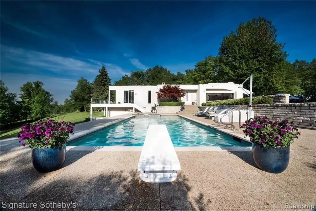 Image: This Michigan house is modern as hell [PHOTOS]