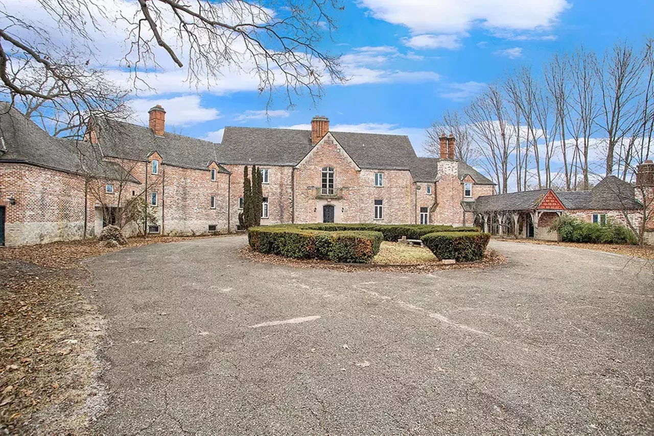 Image: This Michigan mansion listing is a trip [PHOTOS]