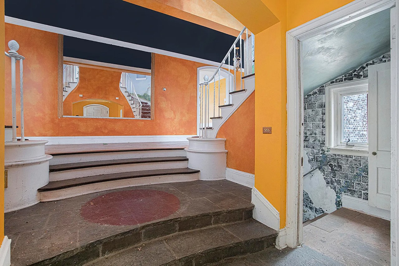 This Michigan mansion listing is a trip [PHOTOS]