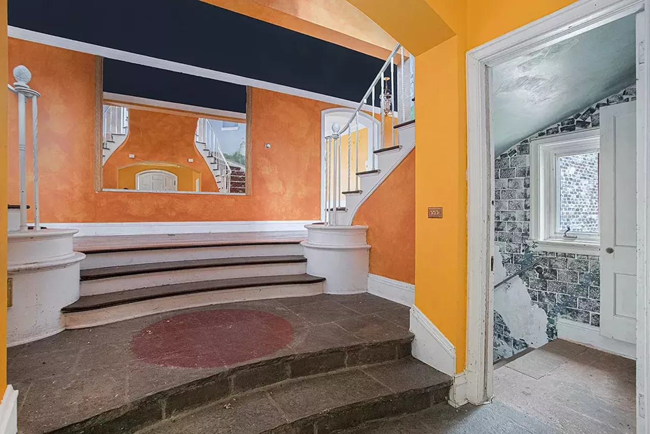 Image: This Michigan mansion listing is a trip [PHOTOS]
