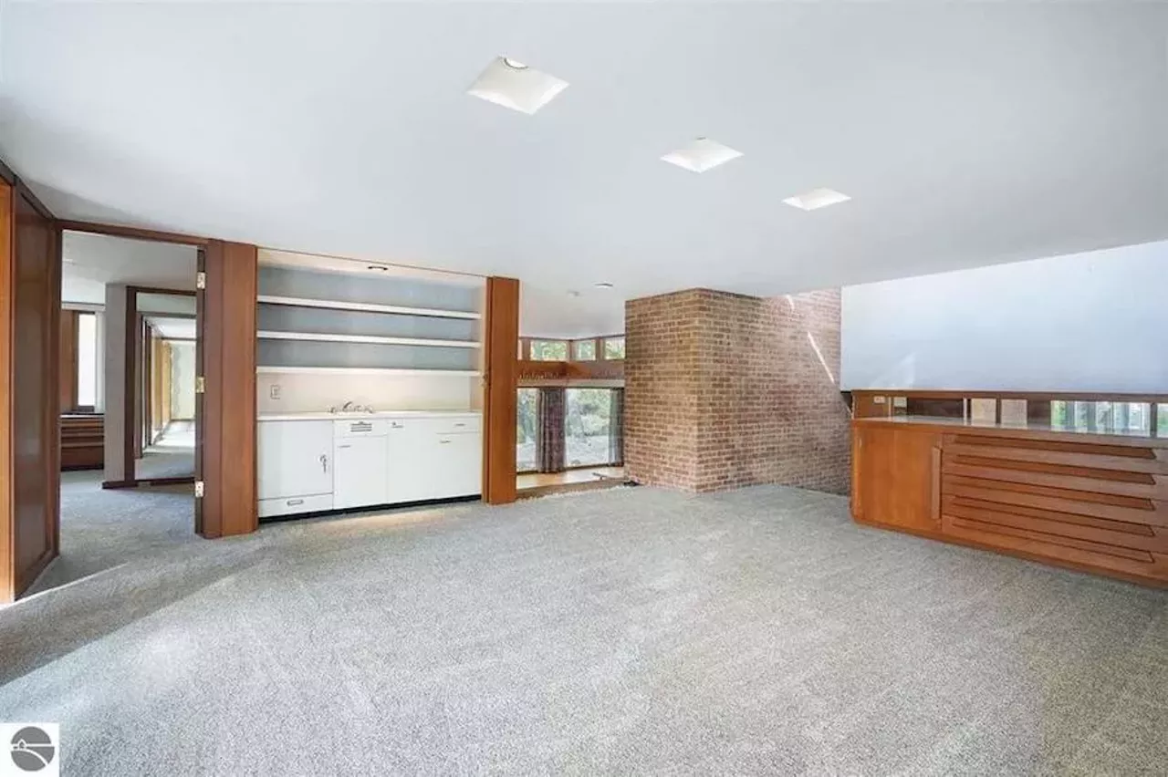 Image: This Mid-Century Modern Mount Pleasant home was designed by a Frank Lloyd Wright apprentice &#151; and we want to die here
