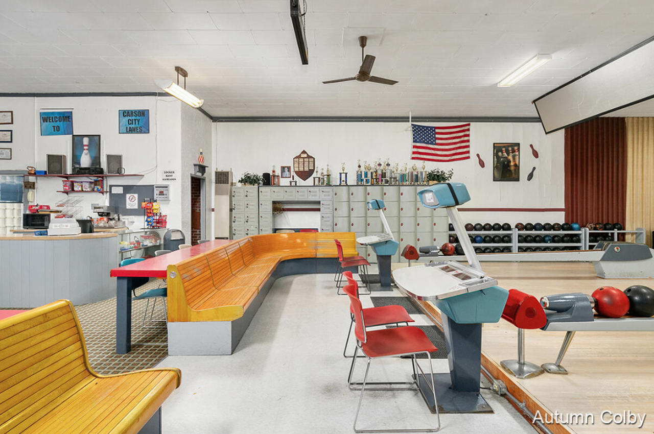 Image: This old-school Michigan bowling alley is for sale for just $130k — let’s take a tour
