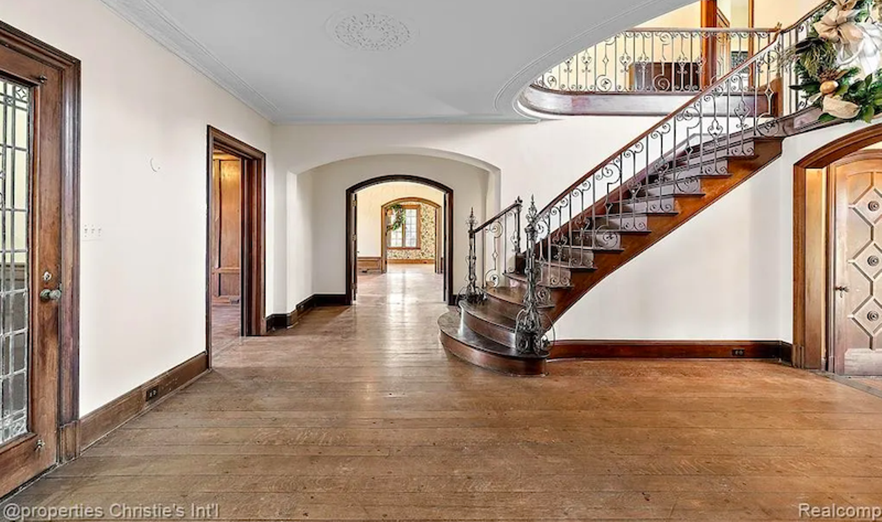 Image: This Palmer Woods home is up for sale and once belonged to a Detroit Tigers owner