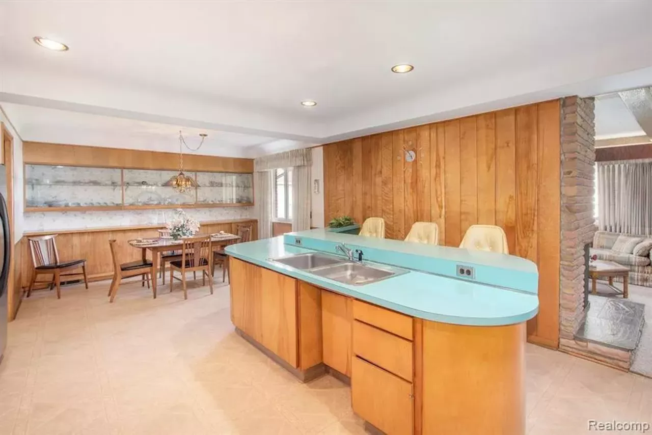Image: This unassuming $255k St. Clair Shores ranch has a retro basement bar