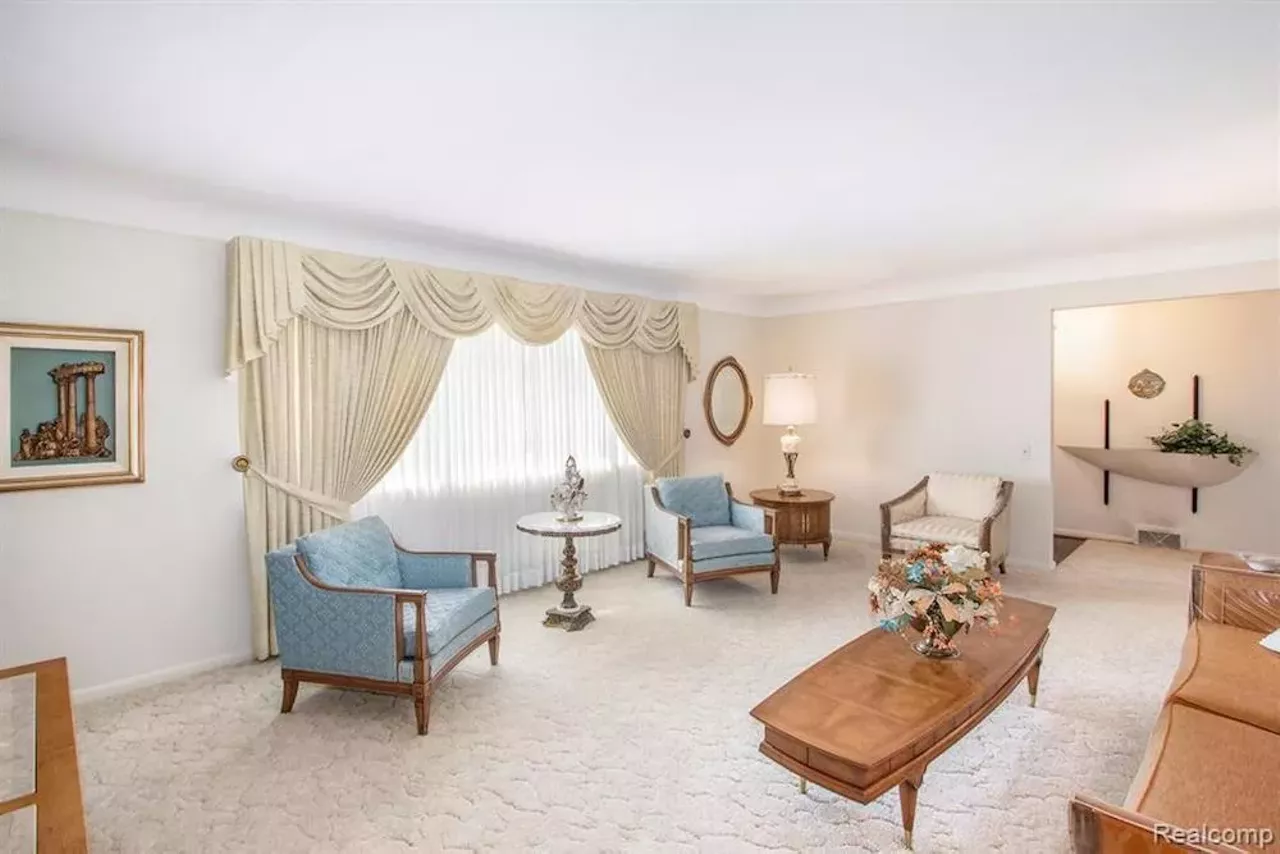 Image: This unassuming $255k St. Clair Shores ranch has a retro basement bar