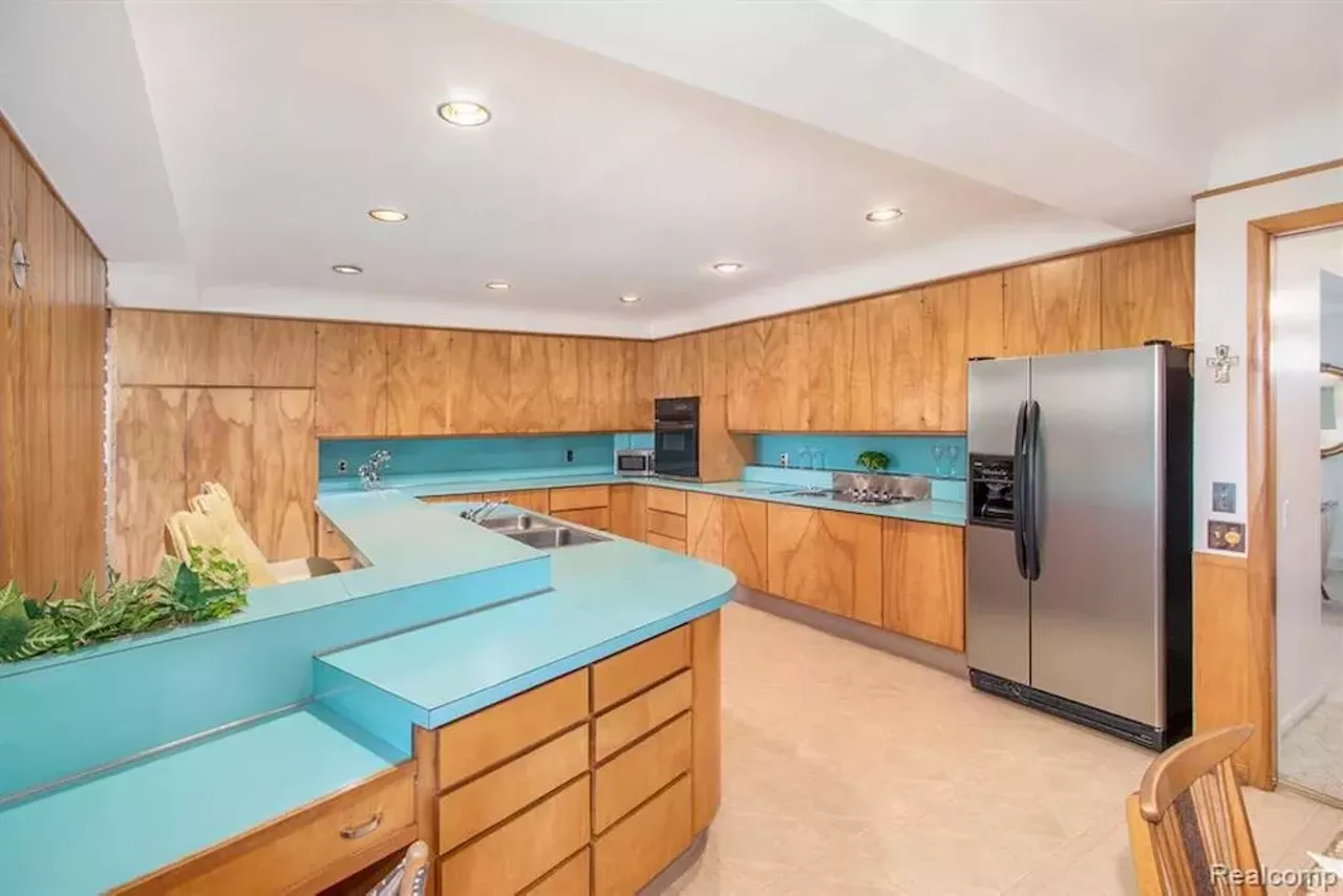 Image: This unassuming $255k St. Clair Shores ranch has a retro basement bar