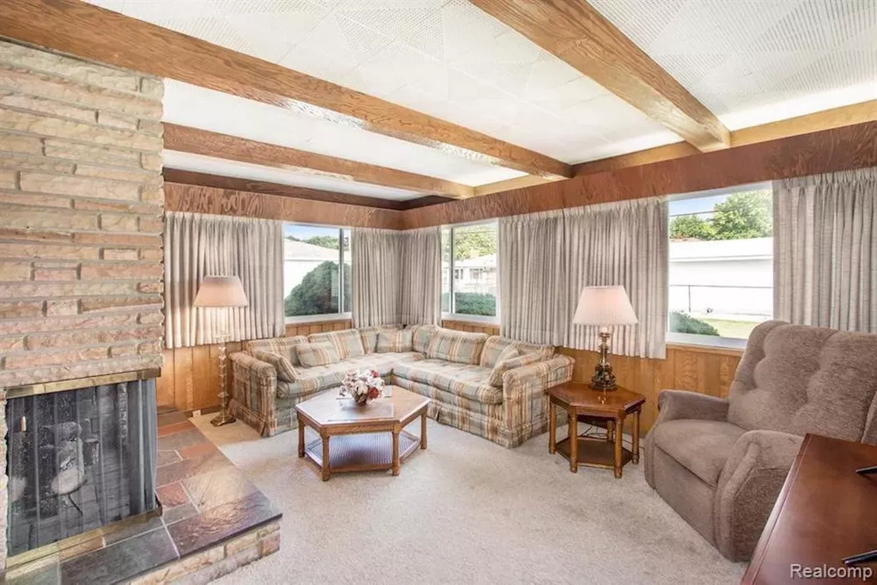 Image: This unassuming $255k St. Clair Shores ranch has a retro basement bar