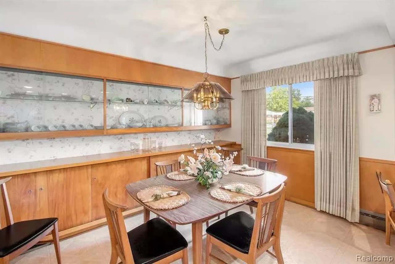 Image: This unassuming $255k St. Clair Shores ranch has a retro basement bar