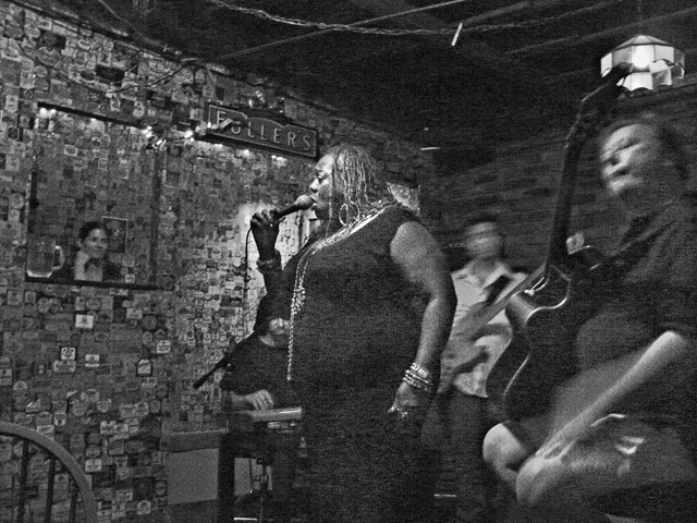 Thornetta sits in with the band at Ye Olde Tap Room. Always ready to join in, she's the anti-diva.