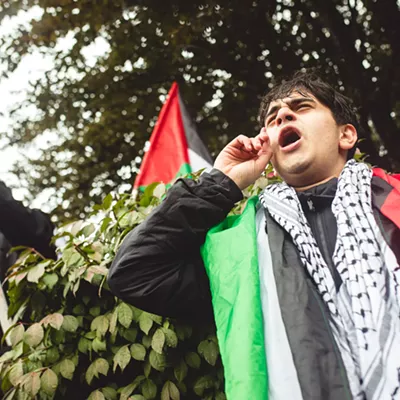 Image: Thousands show solidarity with Palestine at Dearborn rally