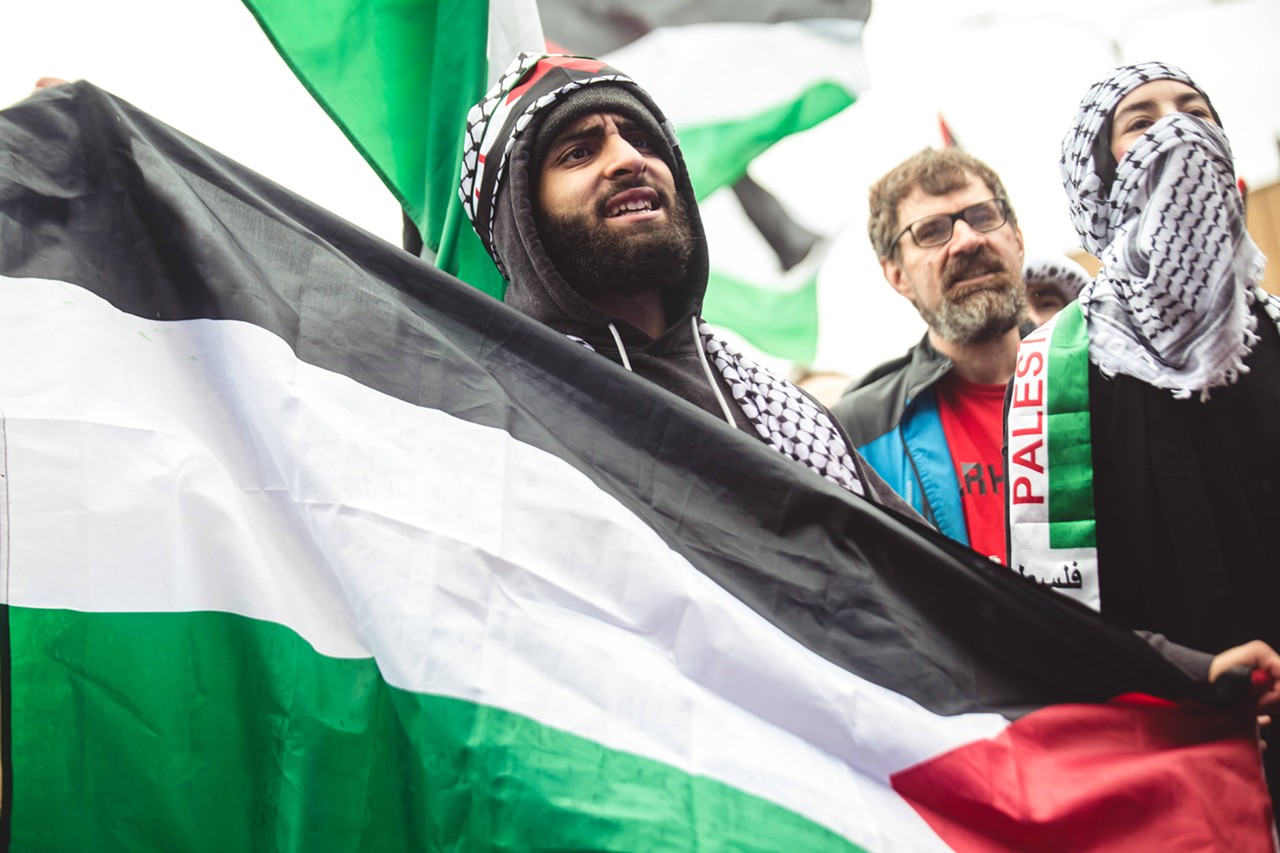 Thousands show solidarity with Palestine at Dearborn rally