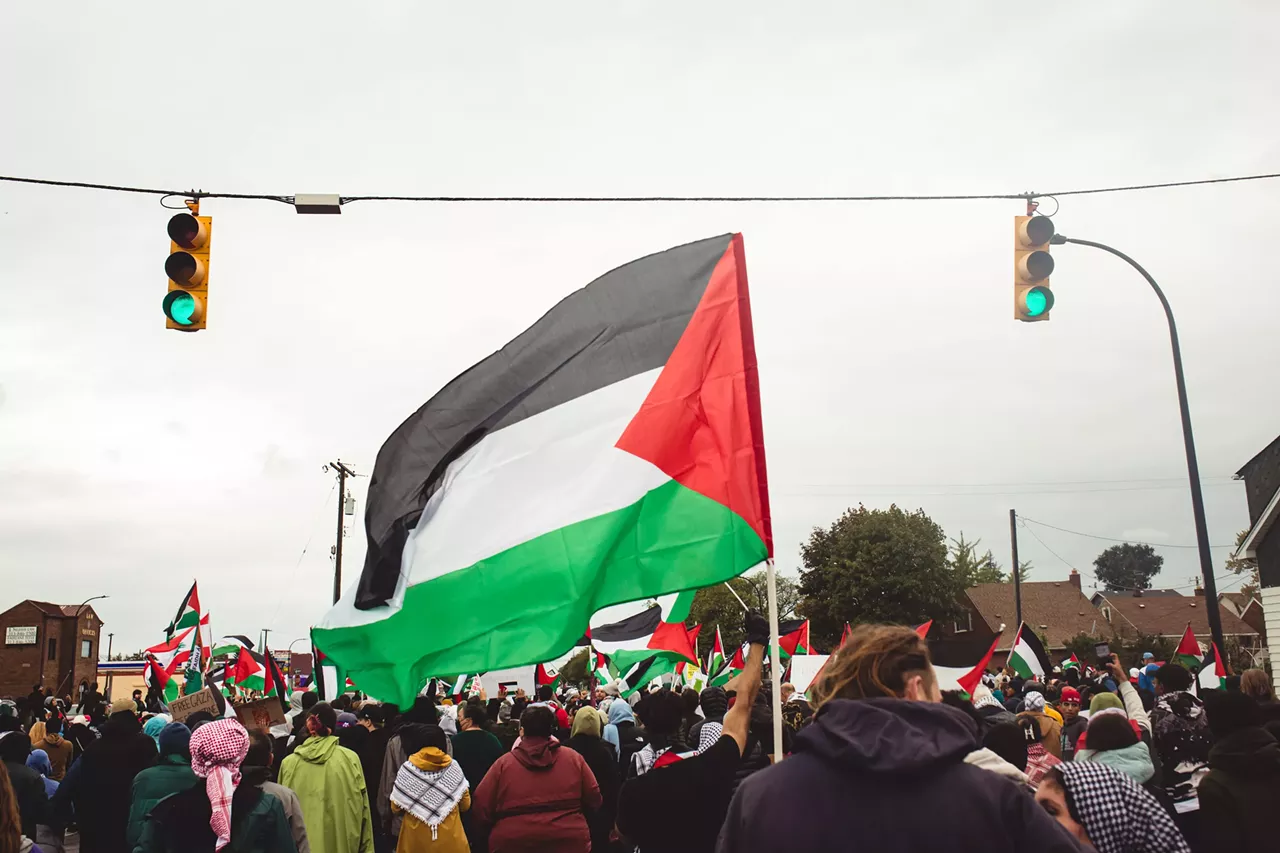 Image: Thousands show solidarity with Palestine at Dearborn rally