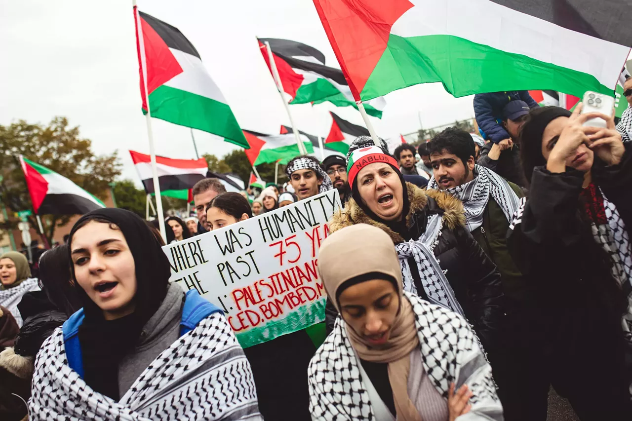 Image: Thousands show solidarity with Palestine at Dearborn rally