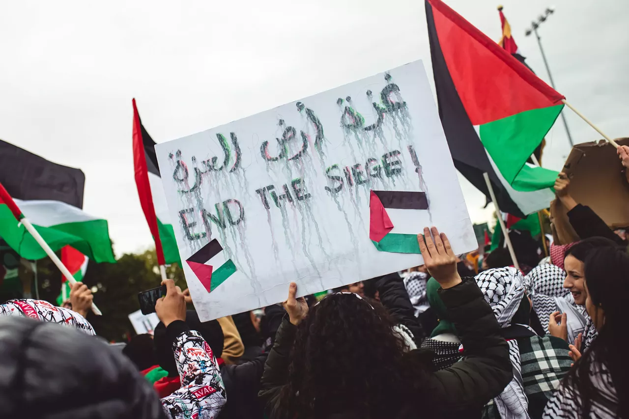 Image: Thousands show solidarity with Palestine at Dearborn rally