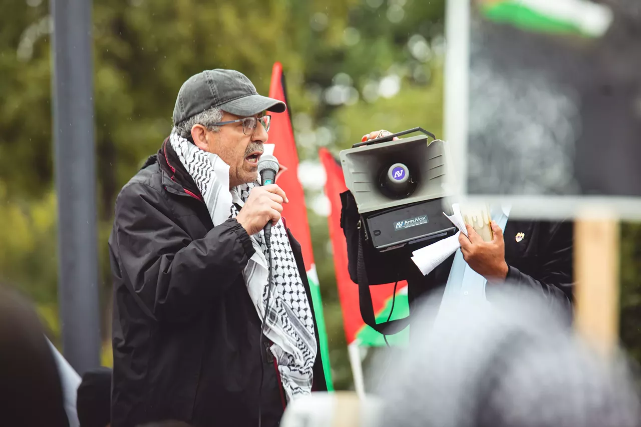 Image: Thousands show solidarity with Palestine at Dearborn rally