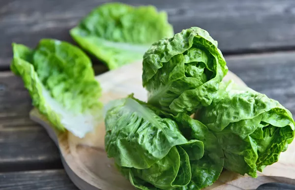 Kroger, Meijer say they're selling romaine lettuce that's safe