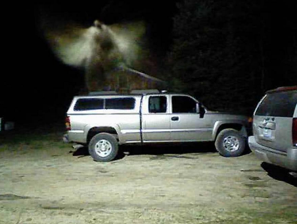 Michigan minister believes he has captured image of angel over his truck
