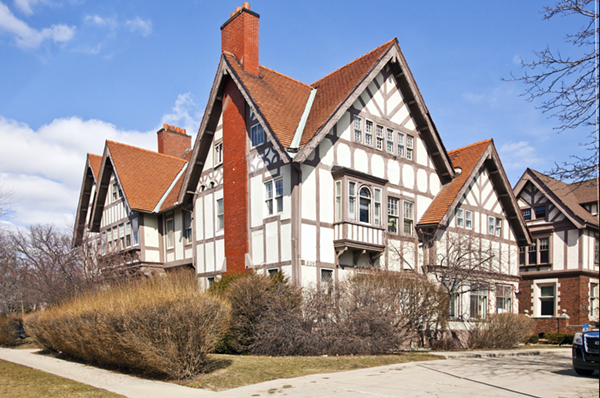 Check out this historic Detroit pad for sale for $1.2 million (5)