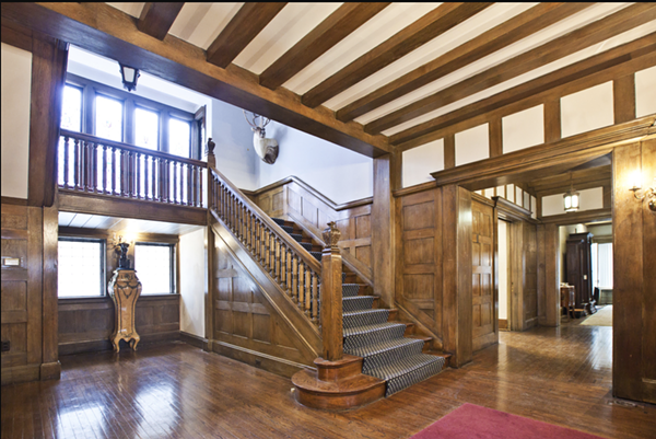 Check out this historic Detroit pad for sale for $1.2 million (8)