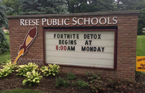 Michigan school sign calls for 'Fortnite' detox