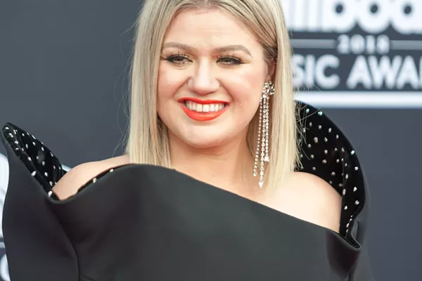 'Miss Independent' Kelly Clarkson includes Detroit on upcoming tour