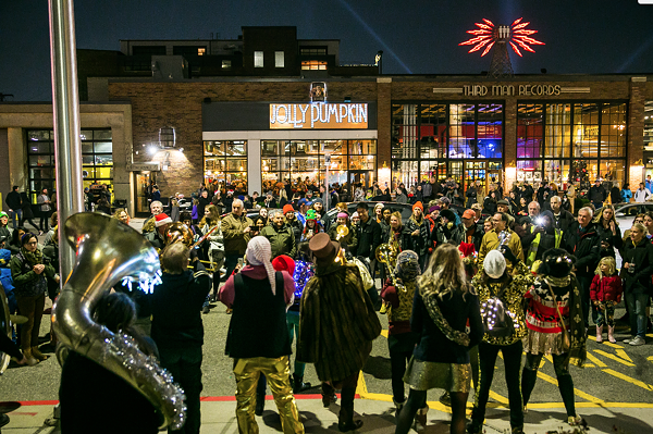 Detroit's 46th annual Noel Night debuts new daytime format